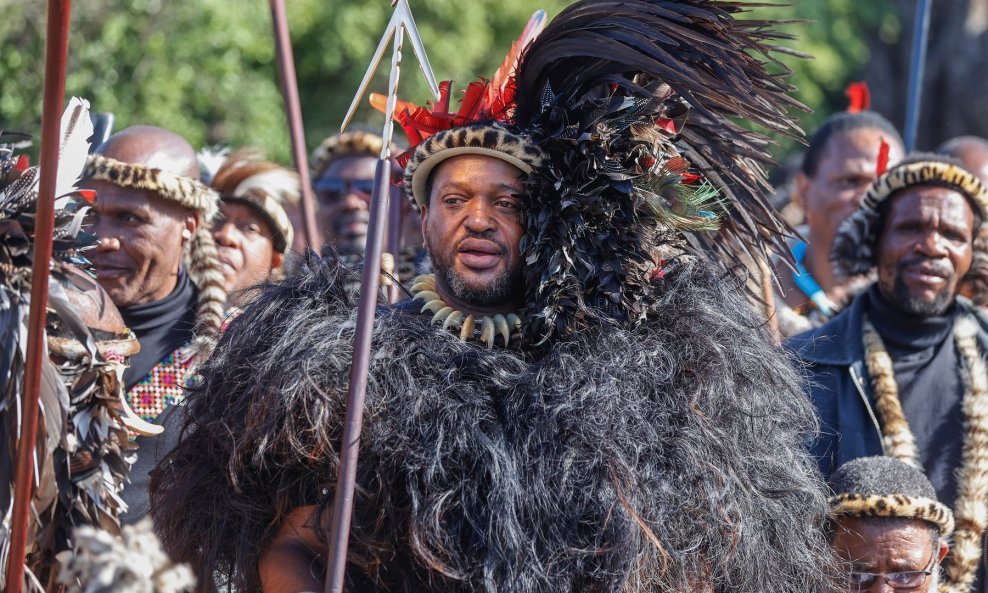 Novi kralj Misuzulu Zulu