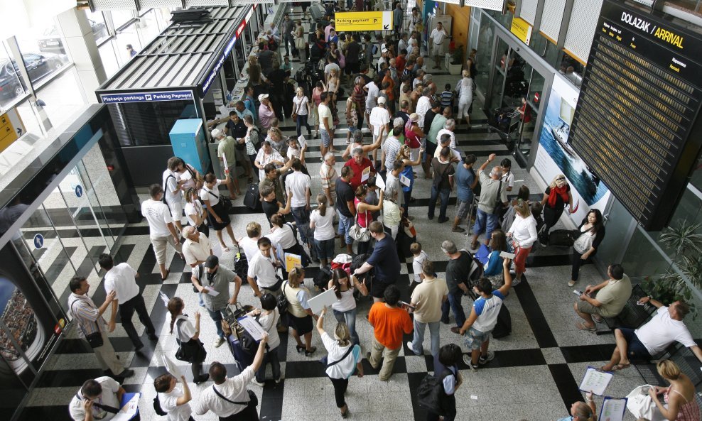 Aerodrom Resnik u Kaštelima