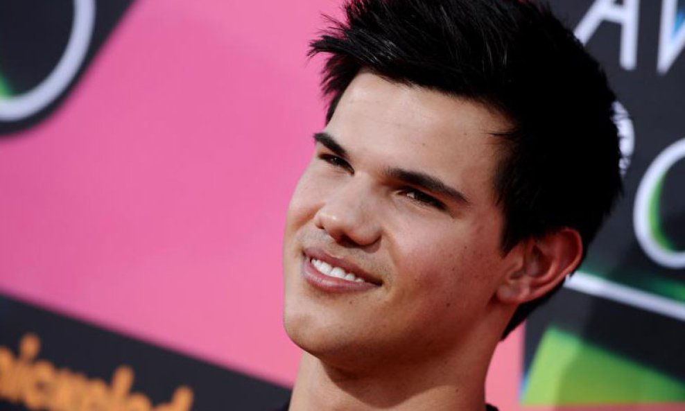 taylor lautner