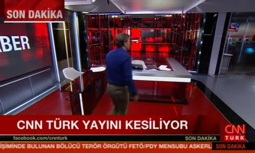 Ispražnjeni studio turskog CNN-a