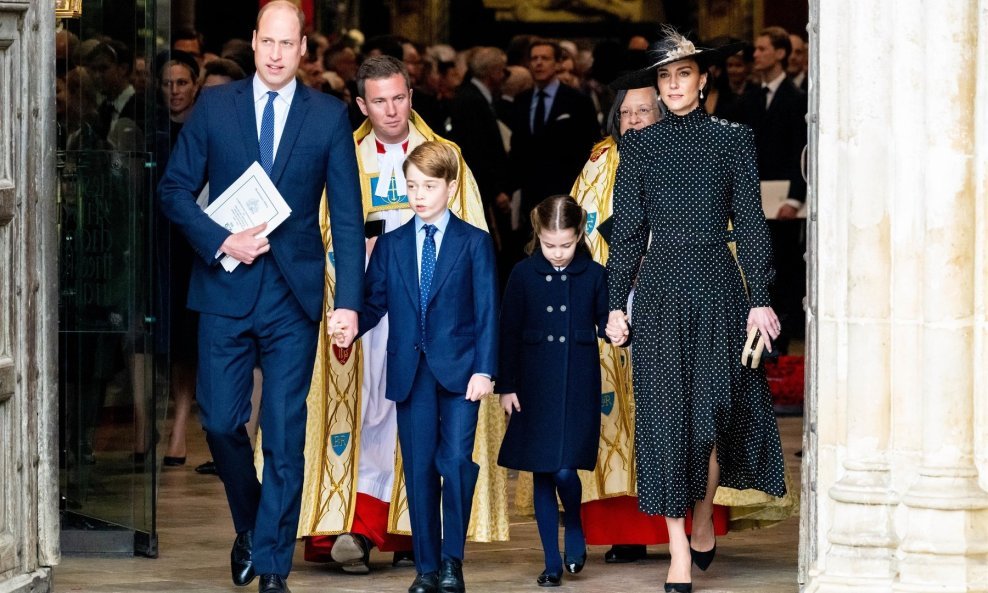 Princ William, princ George, princeza Charlotte i Kate Middleton