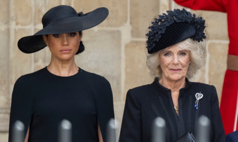 Meghan Markle i kraljica supruga Camilla