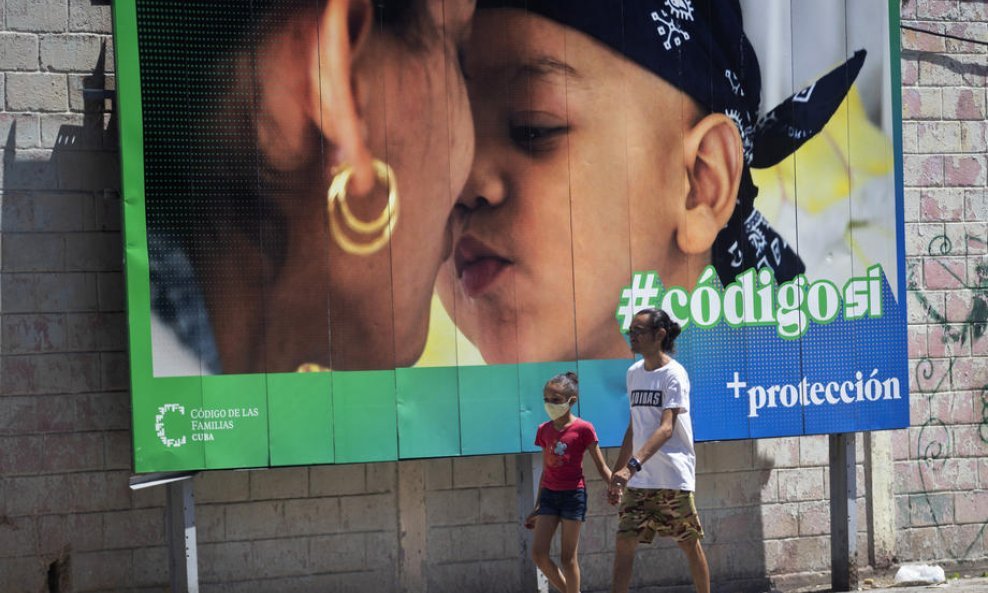 Plakat za posvajanje djece na Kubi
