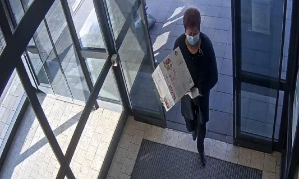 Prepoznajte li osobu s fotografije?