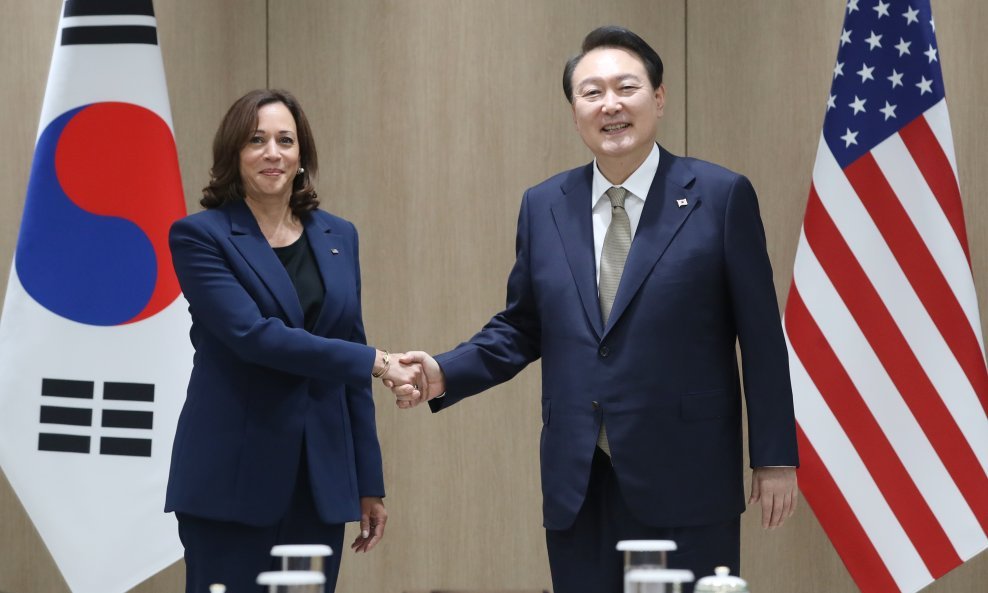 Kamala Harris i Yoon Suk-yeol