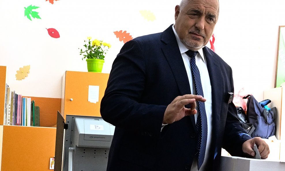 Bojko Borisov na glasačkom mjestu