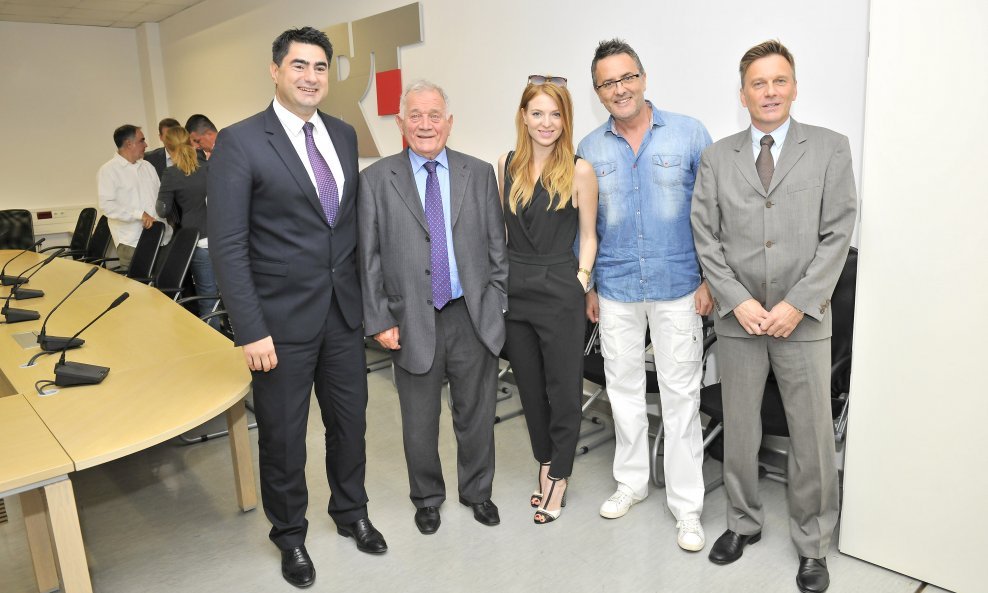Siniša Kovačić, Antun Vrdoljak, Nataša Janjić, Tarik Filipović i Andrija Vrdoljak