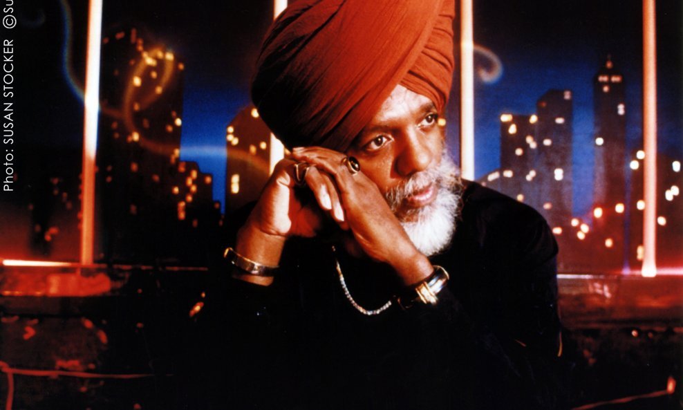 Dr. Lonnie Smith