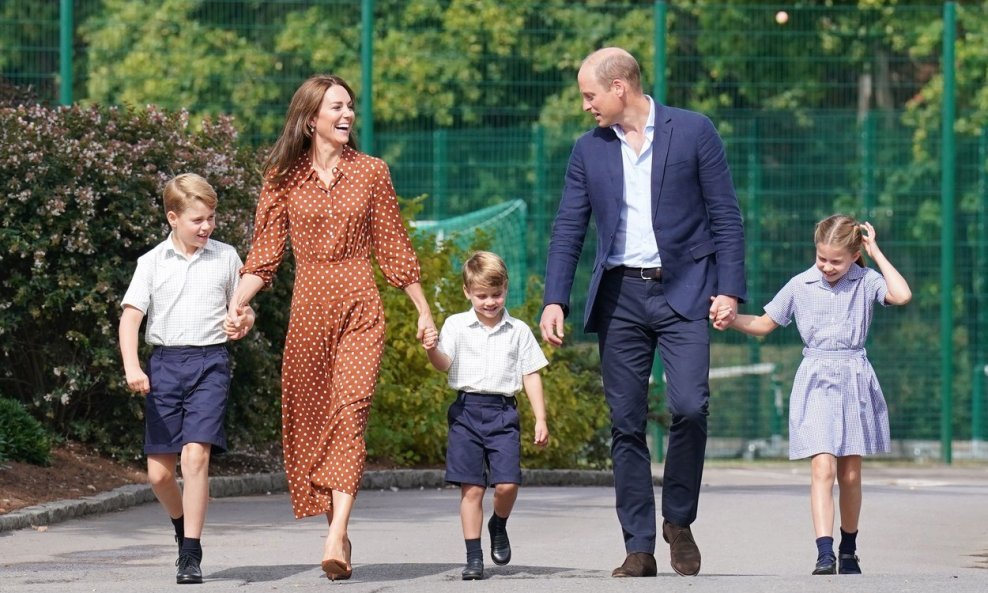 Kate Middleton i princ William s djecom