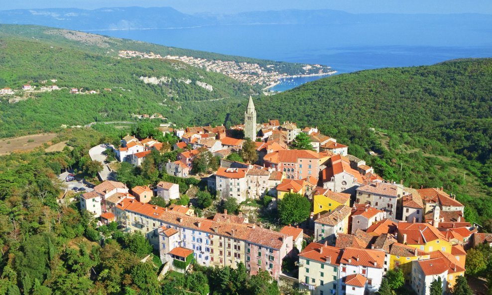 Labinjani u anketi Grada mogu ocijeniti sve, od gradonačelnika do portira