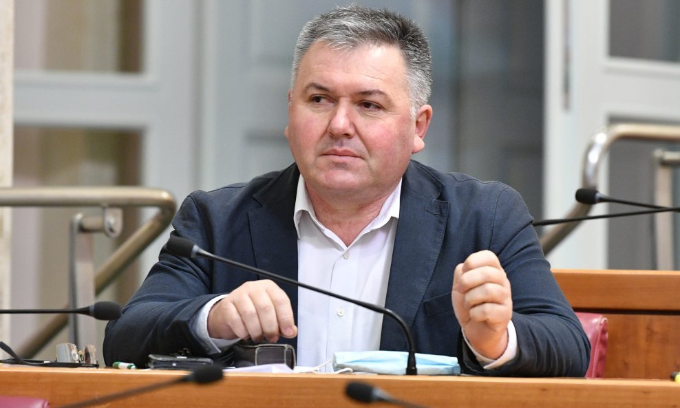 Željko Lenart (HSS)