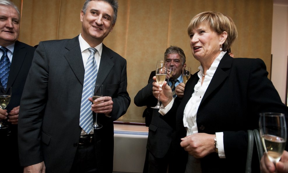 Karamarko i Tomašić slave koalicijski dogovor