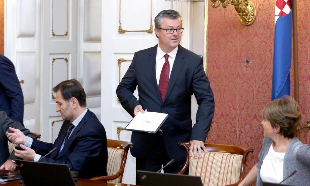 Miro Kovač, Tihomir Orešković