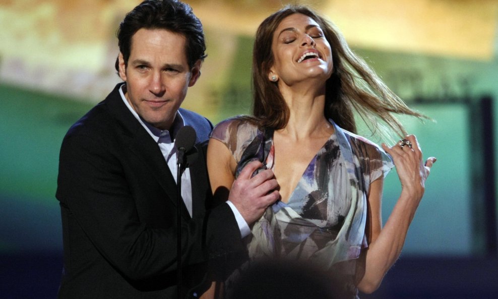 Eva Mendes, Paul Rudd i Rosario Dawson