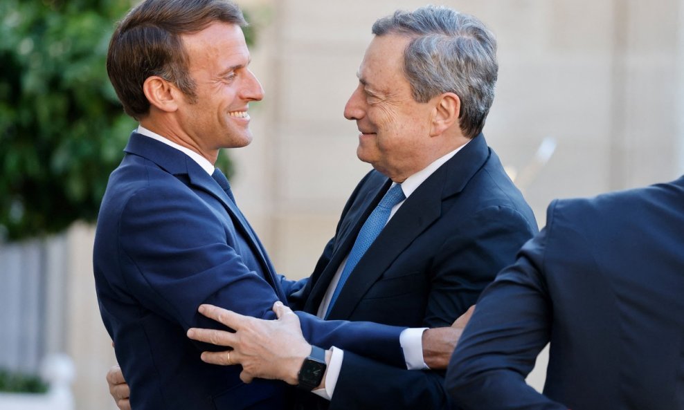 Emmanuel Macron i Mario Draghi