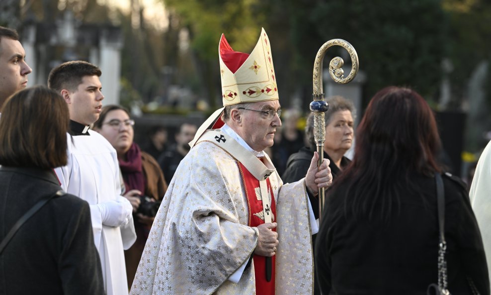 Zagrebački nadbiskup i kardinal Josip Bozanić