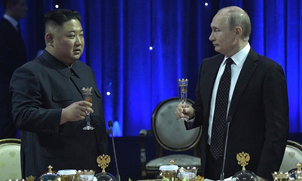 Kim Jong Un i Vladimir Putin