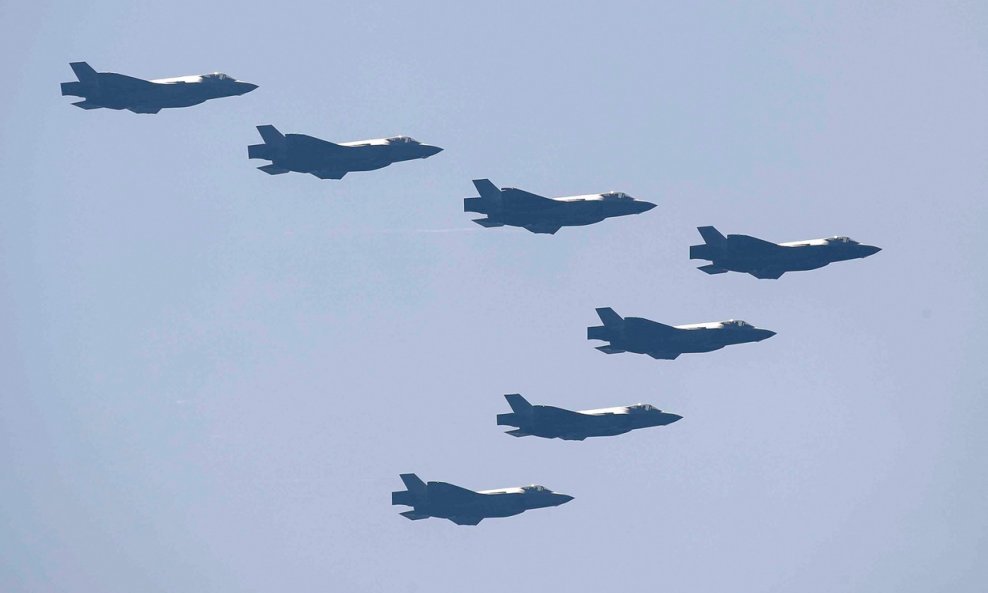 Južnokorejski avioni u akciji