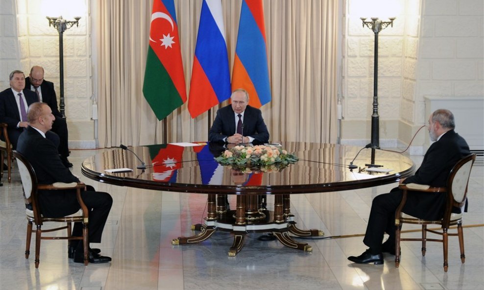 Ilham Alijev, Vladimir Putin i Nikol Pašinjan