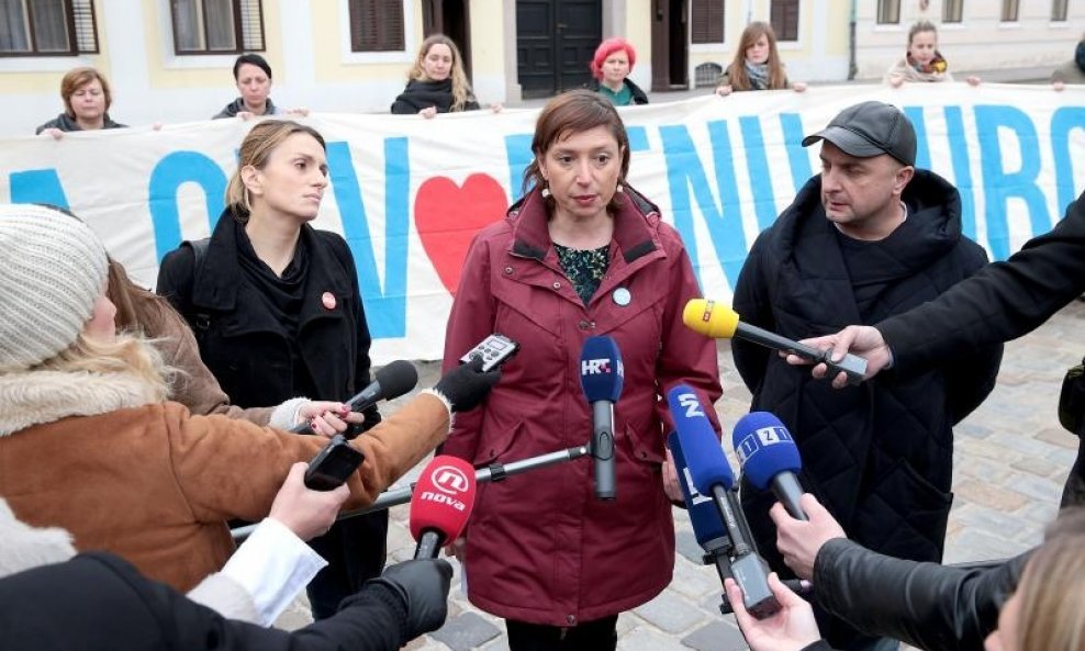 Asja Korbar, Marina Škrabalo i Gordan Bosanac