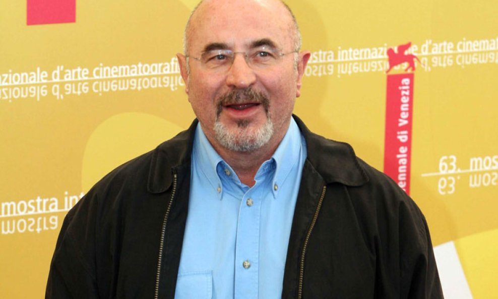 Bob Hoskins