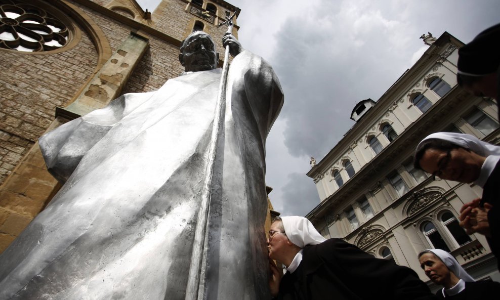 Kip pape Ivana Pavla II. u Sarajevu