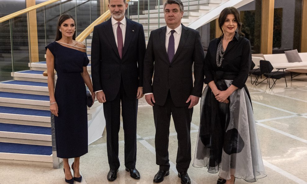 Španjolska kraljica Letizia, kralj Felipe VI, Zoran Milanović i Sanja Musić Milanović na svečanoj večeri
