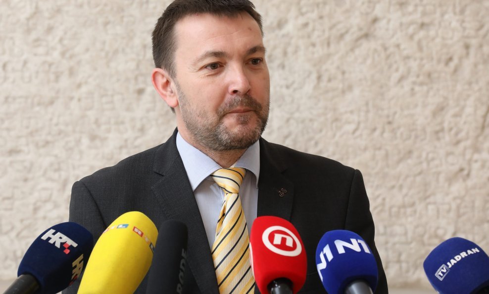 Arsen Bauk, saborski zastupnik SDP-a