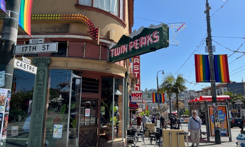 Twin Peaks Tavern u četvrti Castro San Francisca