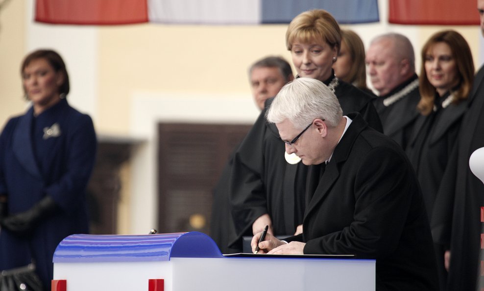 Josipović je i službeno predsjednik