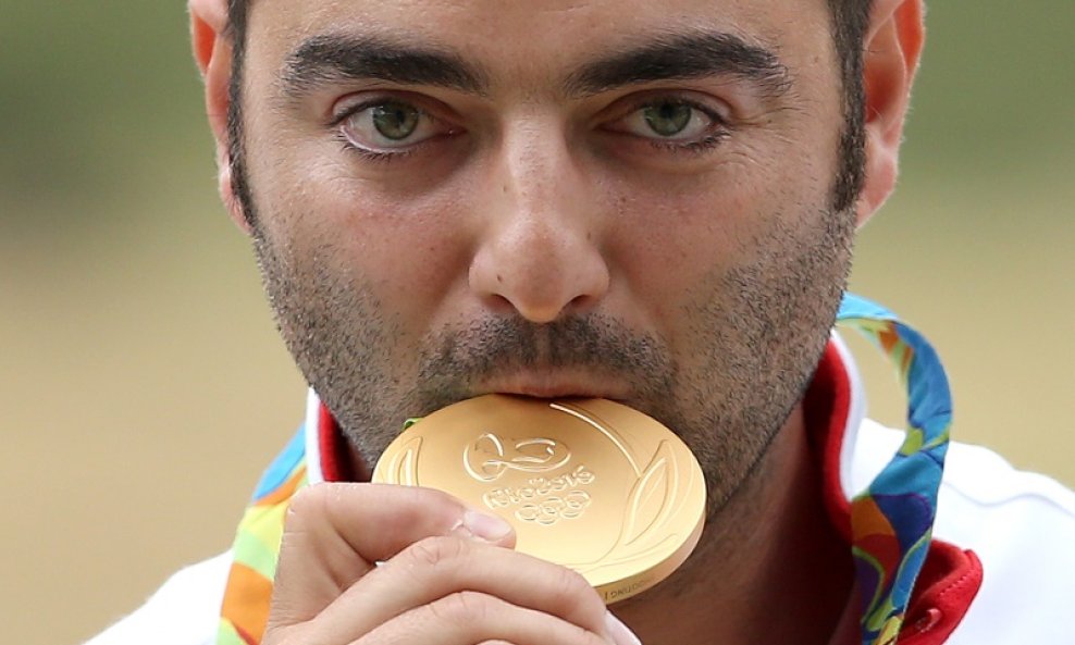 Josip Glasnović i medalja