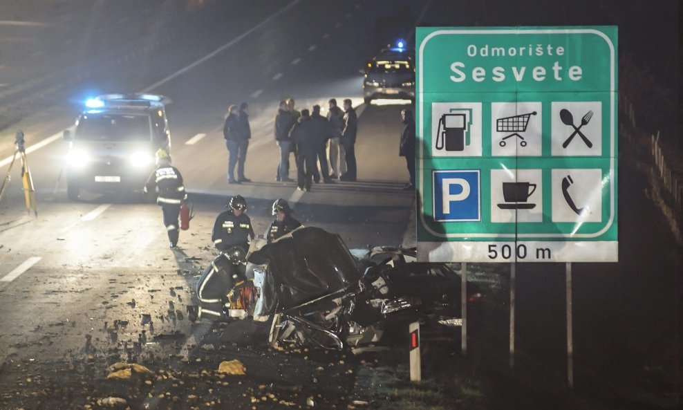 nesreća autocesta nesreća policajci