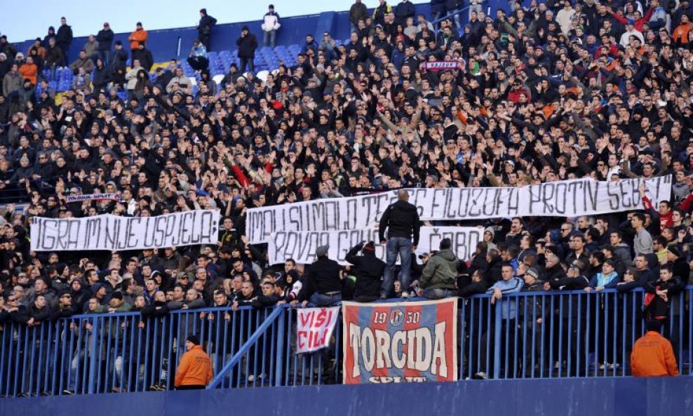 Navijači na utakmici GNK Dinamo - HNK Hajduk (4)