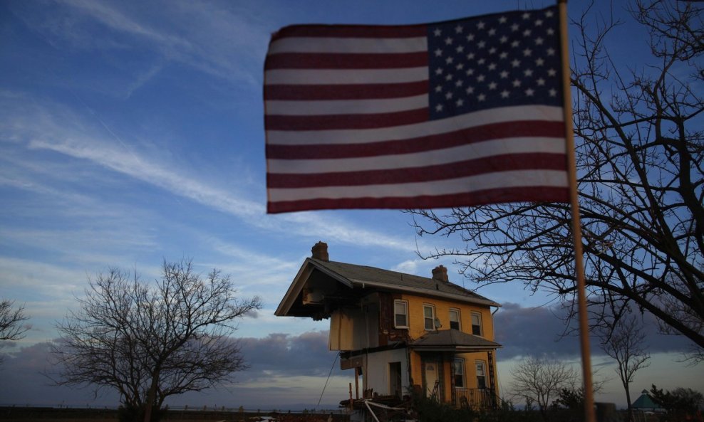 Oštećena kuća u New Jersey-u nakon uragana Sandy