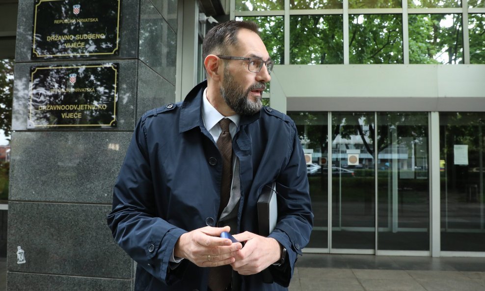 Dražen Jelenić