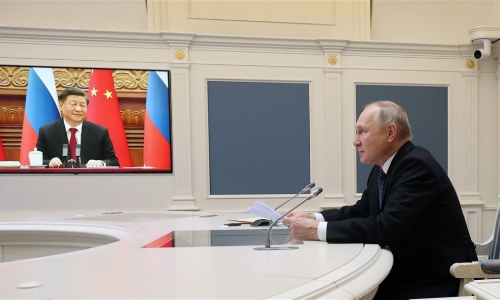 Video konferencija Vladimira Putina i Xi Jinpinga