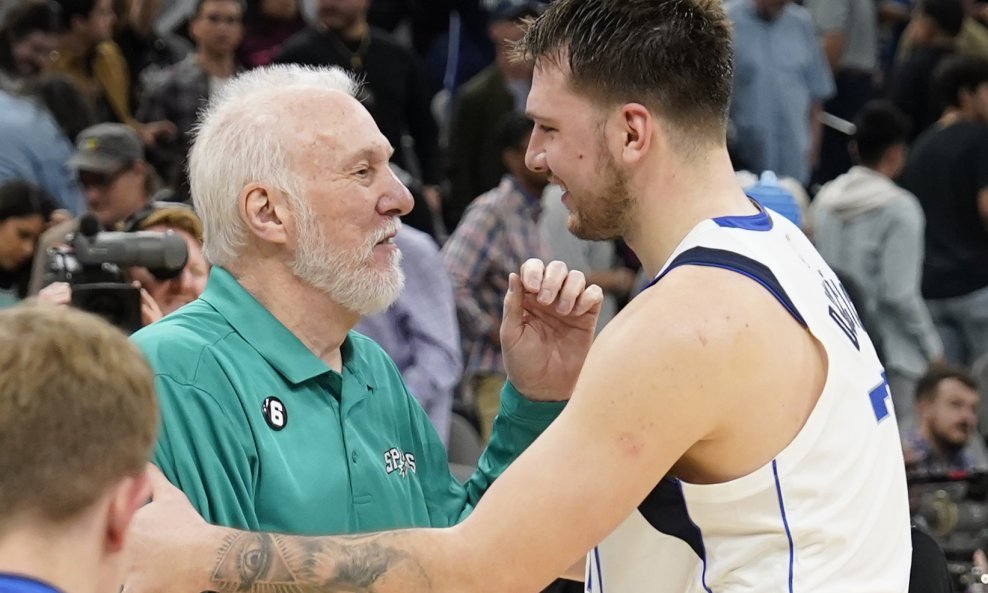 Gregg Popovich i Luka Dončić