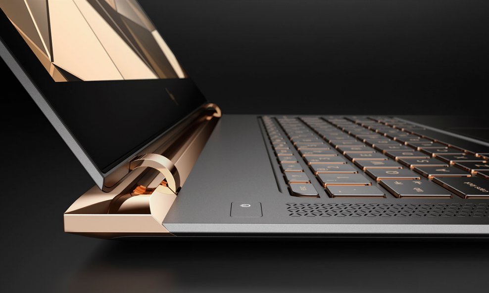 HP Spectre 13 01