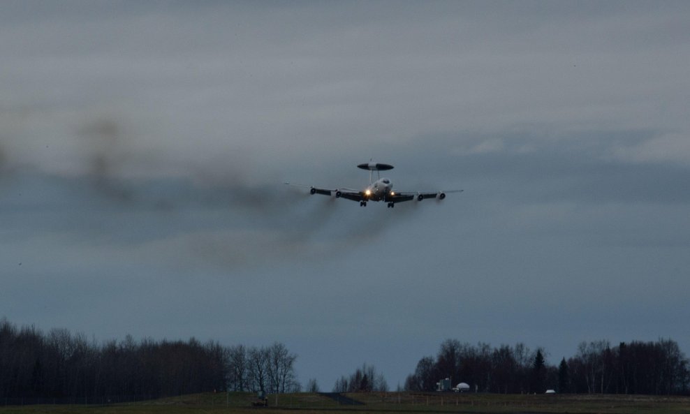 AWACS zrakoplov