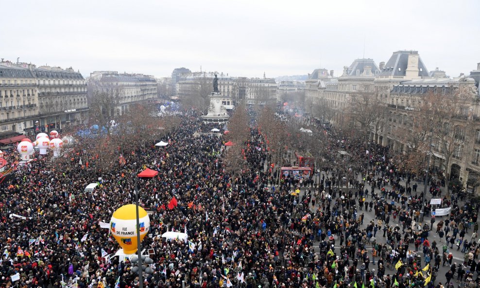 Prosvjed protiv Macronove mirovinske reforme