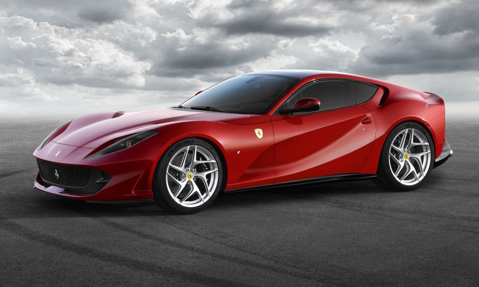 Ferrari 812 Superfast 