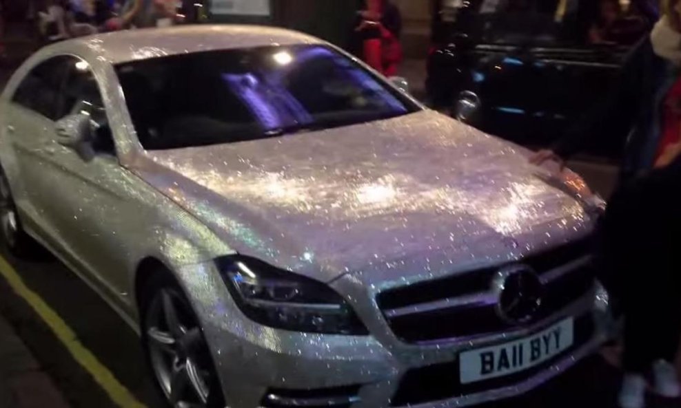 swarovski mercedes funvideo