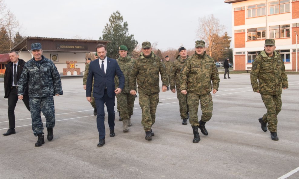 Mario Banožić u vojarni 'Kamensko' u Karlovcu