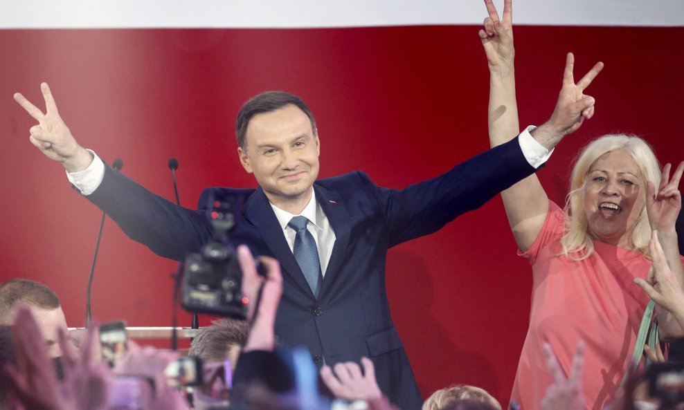 Poljski predsjednik Andrzej Duda odbio se sastati sa šefom Eruopskog vijeća Donaldom Tuskom