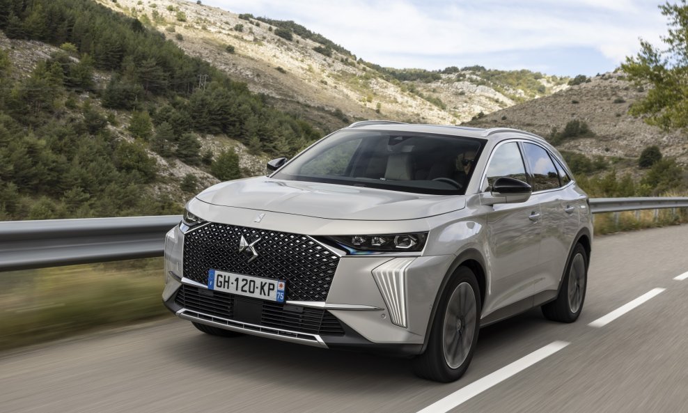 DS 7 E-TENSE 225 PHEV