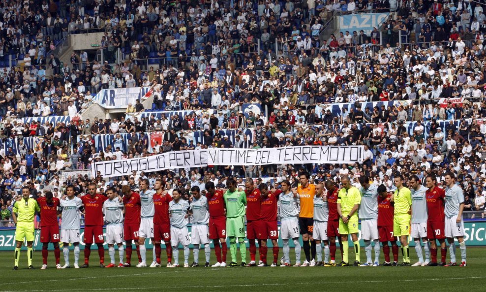 Lazio - Roma, minuta šutnje