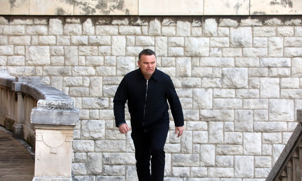 Robert Žaja dolazi na Županijski sud u Rijeci gdje je nepravomoćno oslobođen za krivnju za smrt sestara Filipović