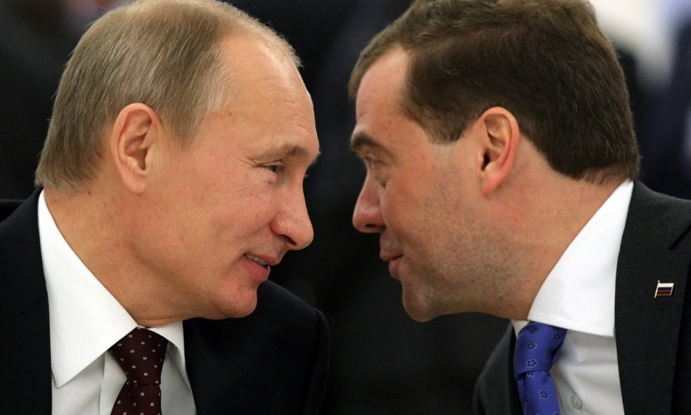 Vladimir Putin i Dmitrij Medvedev