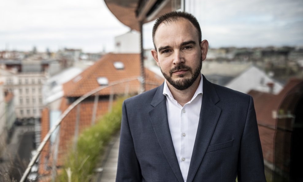 Dominik Maričević, Nano Energies