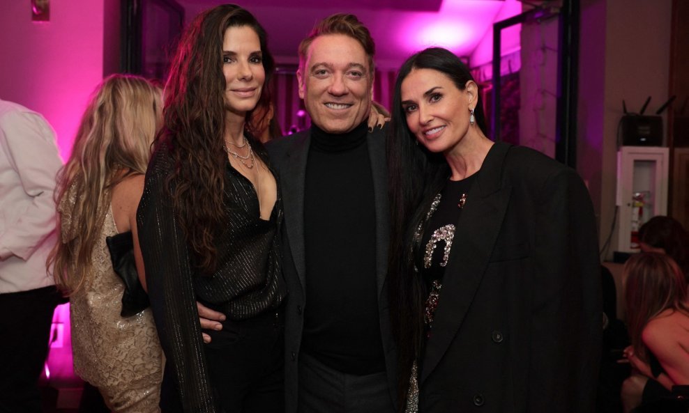 Sandra Bullock, Kevin Huvane i Demi Moore